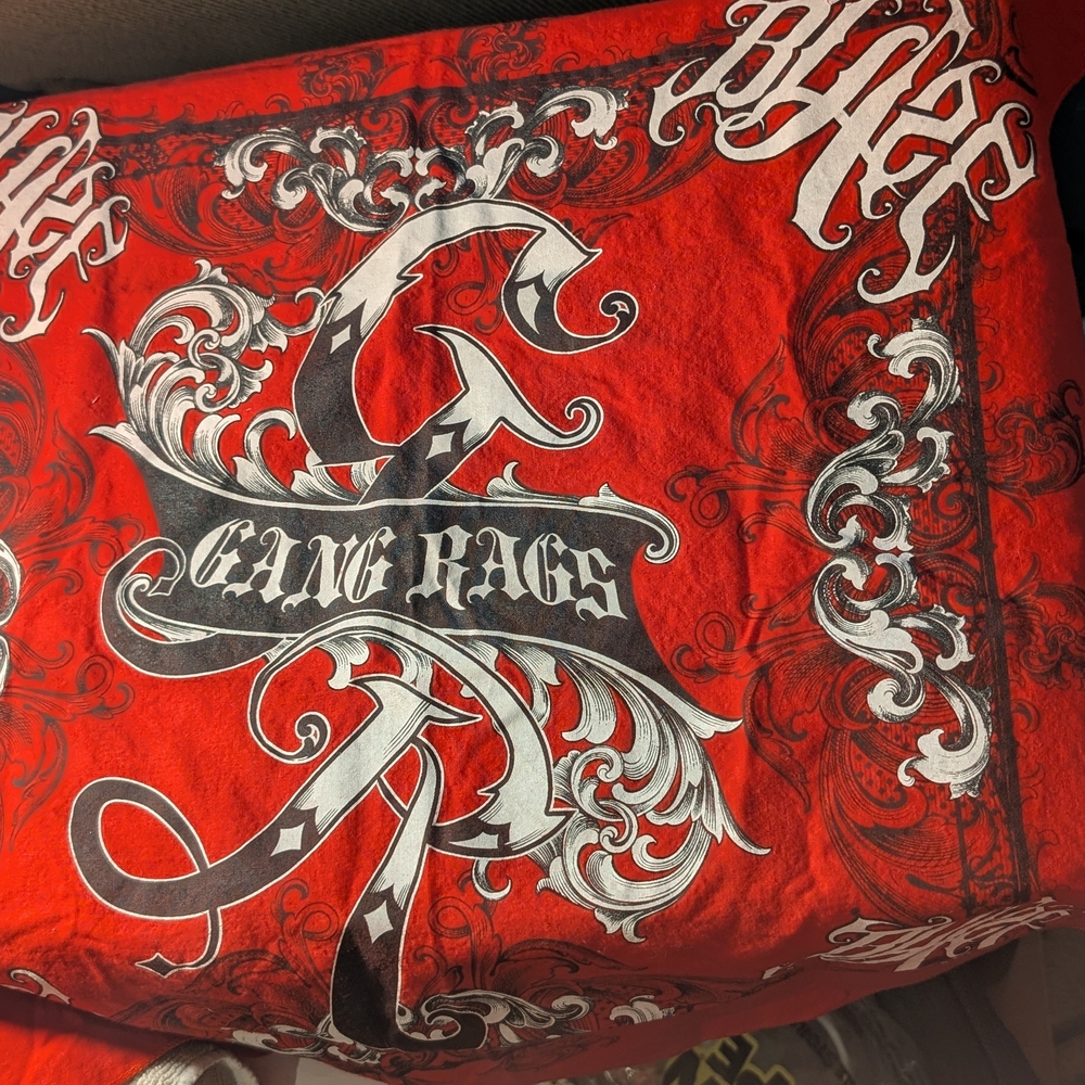 Red Pocket Square - Picture 4 of 7